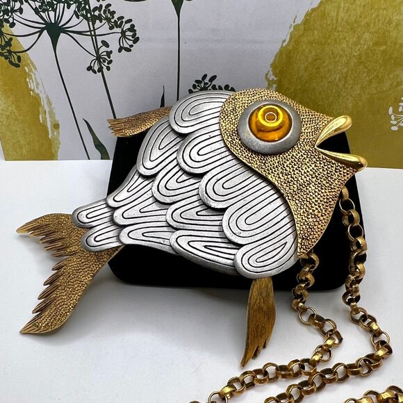 Two Tone Articulated Large Fish Necklace - Picture 3 of 6